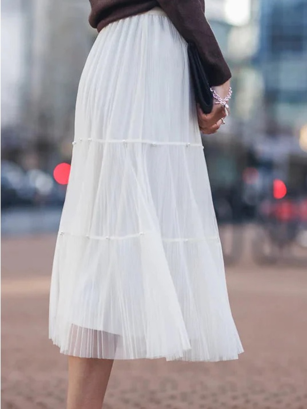 Papillon white tiered midi skirt - Picture 2 of 5